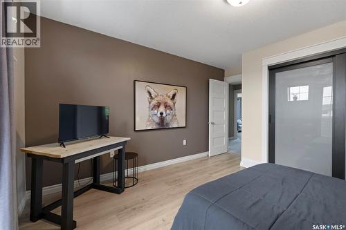 68 Deercrest Run, Lumsden Rm No. 189, SK - Indoor Photo Showing Bedroom