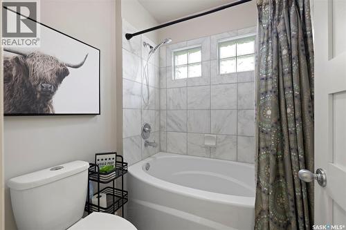 68 Deercrest Run, Lumsden Rm No. 189, SK - Indoor Photo Showing Bathroom