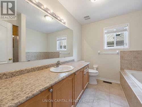 3186 Cabano Crescent, Mississauga, ON - Indoor Photo Showing Bathroom