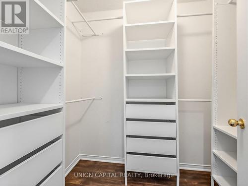 3186 Cabano Crescent, Mississauga, ON - Indoor With Storage