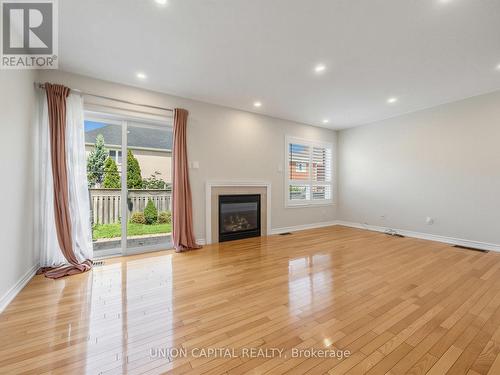 3186 Cabano Crescent, Mississauga, ON - Indoor With Fireplace