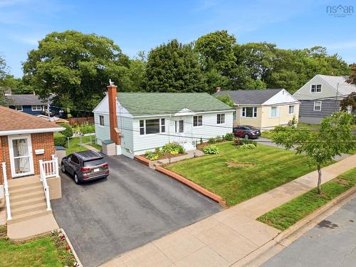 87 Russell Street, Dartmouth, NS - Outdoor With Facade