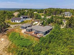 107 Amelinda Crescent  Boutiliers Point, NS B3Z 1X5