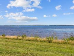214 Hebrides Lane  Stanley Bridge, PE C0B 1M0