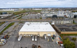 8750 Ch. de la Côte-de-Liesse  Montréal (Saint-Laurent), QC H4T 1H2