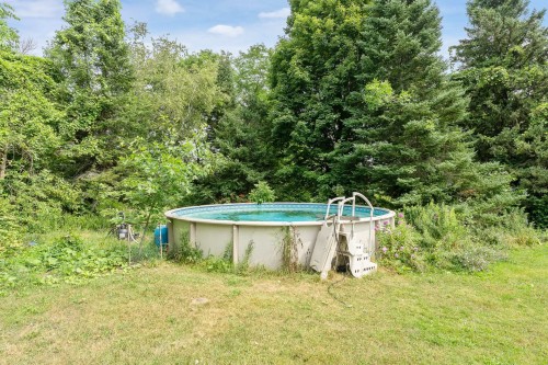 Piscine - 1212 Ch. Dutch, Saint-Armand, QC 