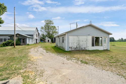 Remise - 1212 Ch. Dutch, Saint-Armand, QC 