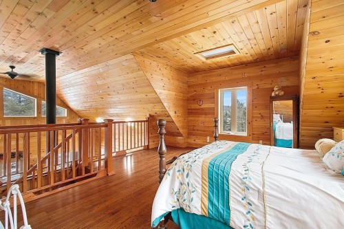 Mezzanine - 488 Lac Sauriol, Waltham, QC - Indoor Photo Showing Bedroom