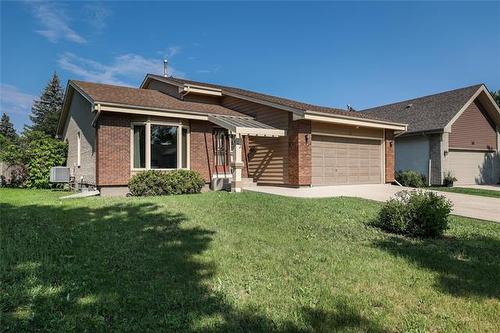 43 Calder Bay, Winnipeg, MB - Outdoor