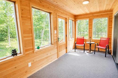 2 Lisgar Pl, Pinawa, MB - Indoor Photo Showing Other Room