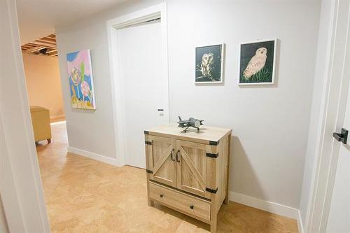2 Lisgar Pl, Pinawa, MB - Indoor