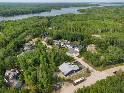 2 Lisgar Pl, Pinawa, MB - Outdoor With View