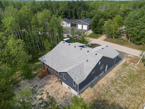 2 Lisgar Pl, Pinawa, MB - Outdoor