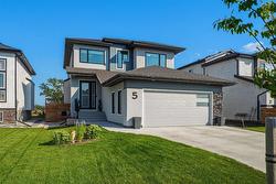 5 Cartmill BAY  West St Paul, MB R2V 5G6