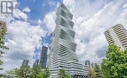 2504 - 3883 QUARTZ ROAD  Mississauga, ON L5B 0M4