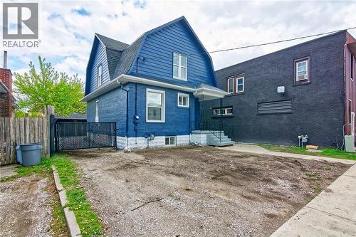 272 Vidal STREET South Unit# Main , Sarnia, Ontario N7T 2T7 2