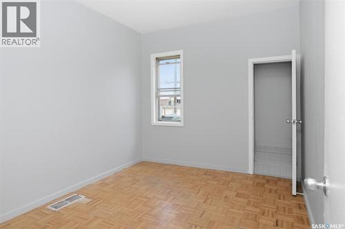 1735 Quebec Street, Regina, SK - Indoor Photo Showing Other Room