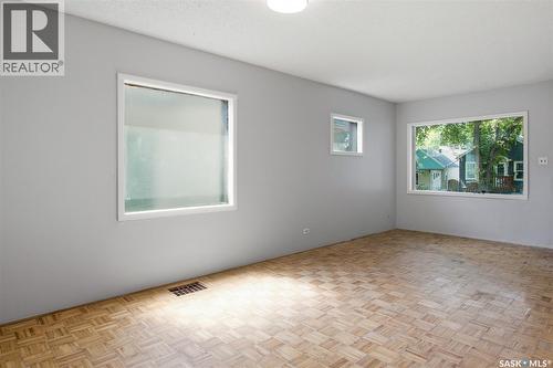 1735 Quebec Street, Regina, SK - Indoor Photo Showing Other Room