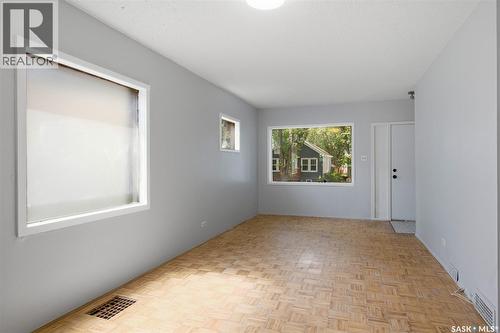 1735 Quebec Street, Regina, SK - Indoor Photo Showing Other Room