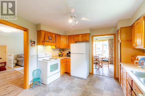 48 Allen Street, Tillsonburg, ON - Indoor Photo Showing Bathroom