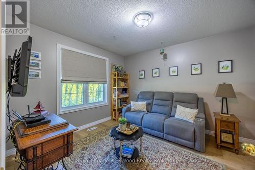 3 Otterview Drive, Norwich (Otterville), ON - Indoor Photo Showing Other Room