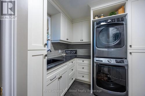 3 Otterview Drive, Norwich (Otterville), ON - Indoor Photo Showing Laundry Room