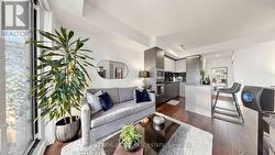 3906 - 115 BLUE JAYS WAY  Toronto, ON M5V 0N4