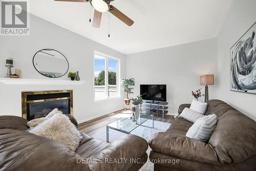 757 Schubert Circle, Ottawa, ON - Indoor Photo Showing Living Room With Fireplace
