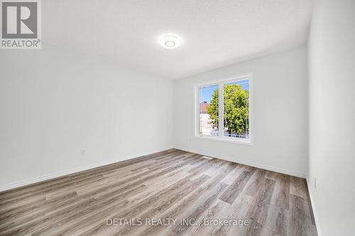 757 Schubert Circle, Ottawa, ON - Indoor Photo Showing Other Room
