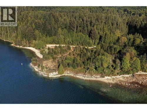 7425 Sechelt Inlet Road, Sechelt, BC 