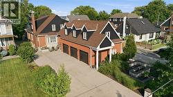573 BEACH Boulevard Hamilton, ON L8H 6X8