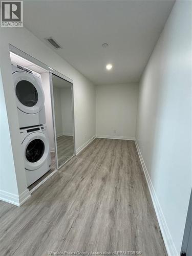 3370 Stella Crescent Unit# 229, Windsor, ON - Indoor Photo Showing Laundry Room