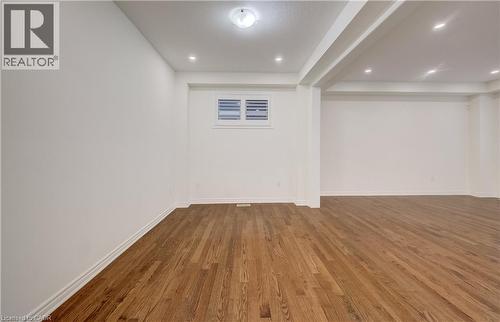 52 Pointer Street, Cambridge, ON - Indoor Photo Showing Other Room