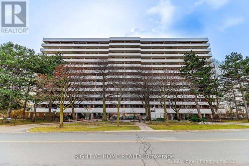 1107 - 1 ROYAL ORCHARD BOULEVARD  Markham, ON L3T 3C2