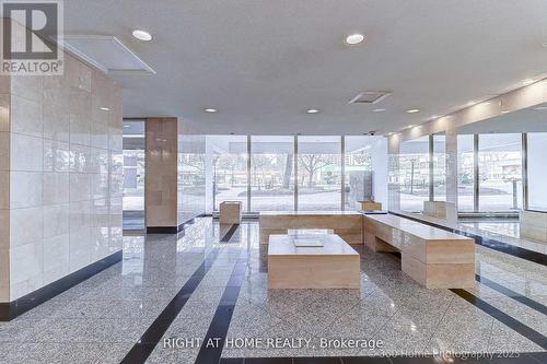 1107 - 1 Royal Orchard Boulevard, Markham, ON - Indoor Photo Showing Other Room
