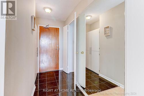 1107 - 1 Royal Orchard Boulevard, Markham, ON - Indoor Photo Showing Other Room