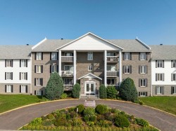 212-190 Rue Simonds S.  Granby, QC J2J 1X4