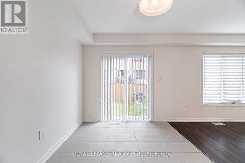 12 Pagebrook Crescent, Hamilton, ON - Indoor Photo Showing Other Room