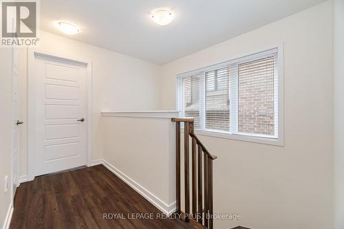 12 Pagebrook Crescent, Hamilton, ON - Indoor Photo Showing Other Room