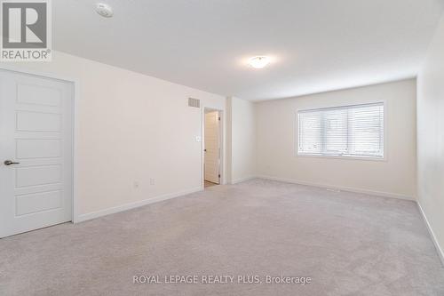 12 Pagebrook Crescent, Hamilton, ON - Indoor Photo Showing Other Room