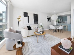 1102-231 Fort York Boulevard  Toronto, ON M5V 1B2