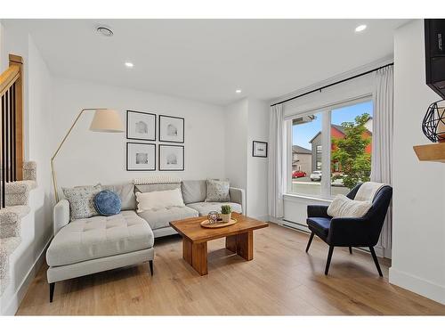36 Cedar Hill Place, St. John'S, NL - Indoor Photo Showing Living Room