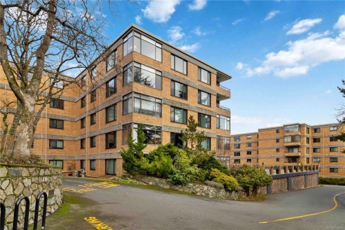 #501-2920 Cook St  Victoria, BC V8T 3S7