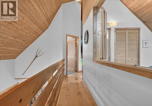 BREEZEWAY - 4404 Coy Road, Invermere, BC - Indoor Photo Showing Other Room