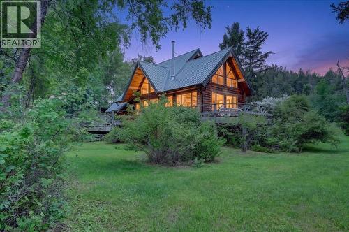 4404 Coy Road, Invermere, BC - Outdoor