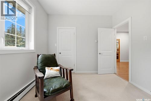 29 Ridgedale Bay, White City, SK - Indoor