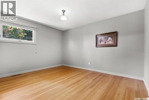 433 9Th Avenue W, Melville, SK - Indoor Photo Showing Other Room
