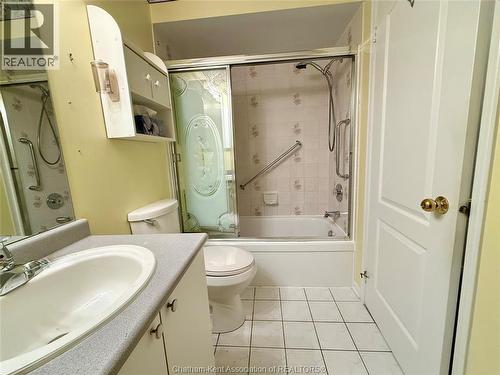 1020 Lemonwood Crescent, Windsor, ON - Indoor Photo Showing Bathroom