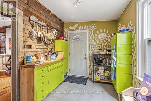 439 Kent Street, Ottawa, ON - Indoor Photo Showing Other Room