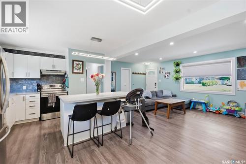 2508 Preston Avenue S, Saskatoon, SK - Indoor Photo Showing Kitchen